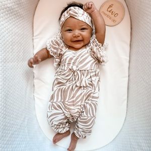 Jessica Simpson outfit 0-3m